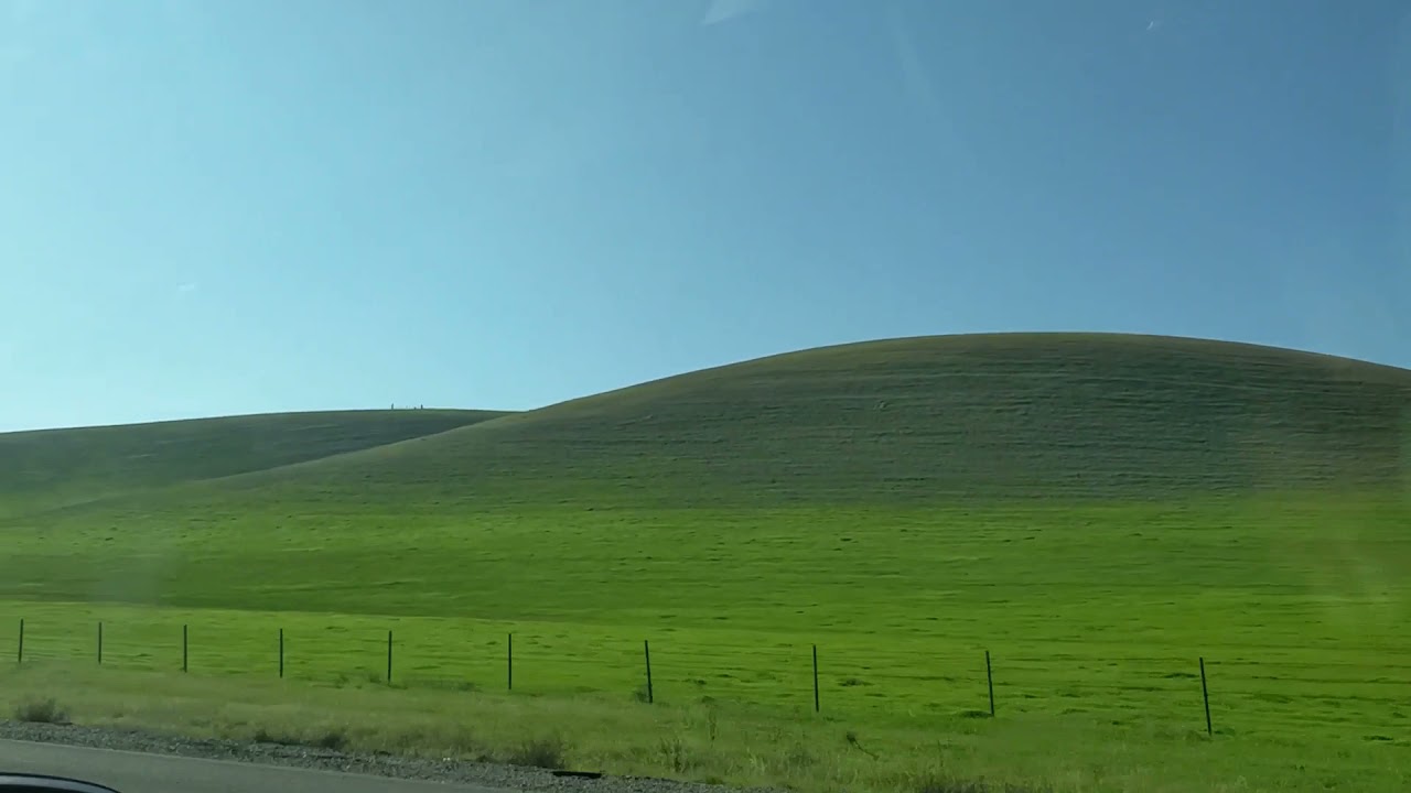 WindowsXP Bliss was photographed in this area (Sonoma, CA) though that