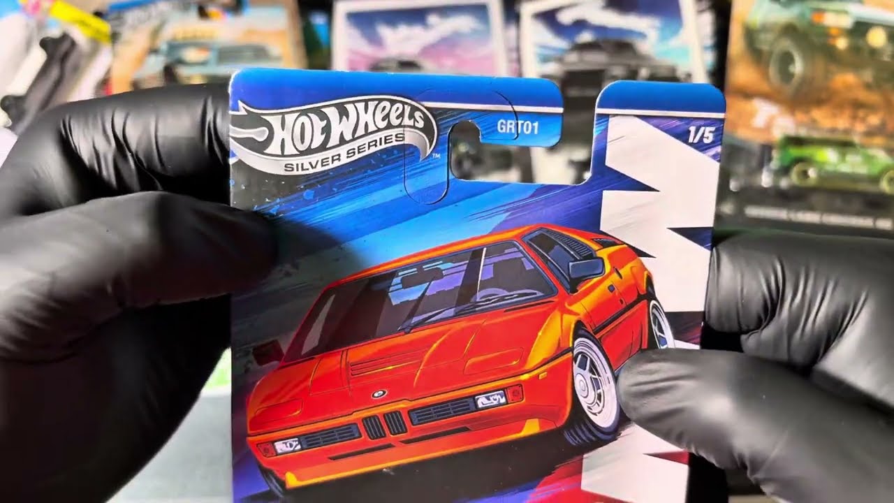 BMW M1 Returns! Hot Wheels Silver Series Unboxing! - YouTube