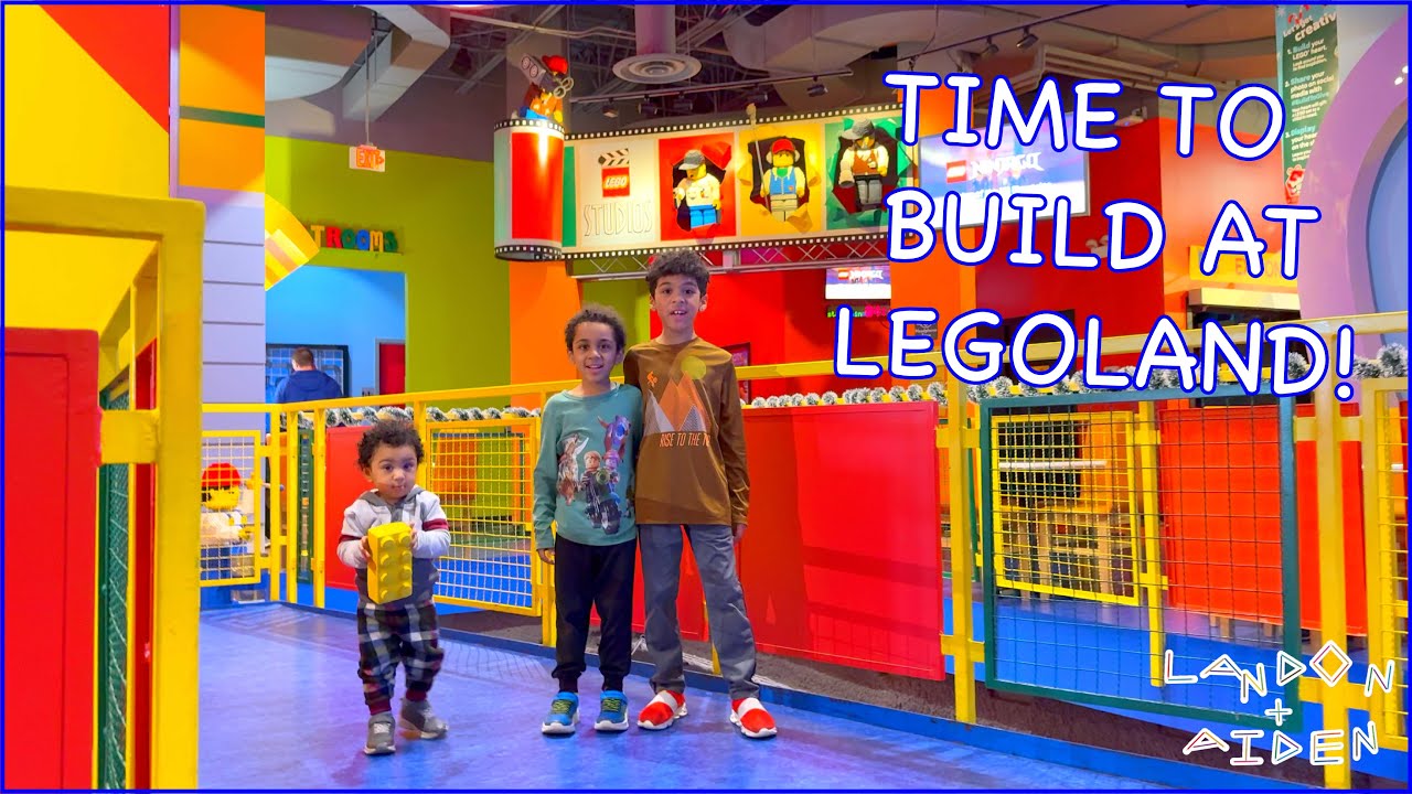 Time to Build! Landon & Aiden Explore LEGOLAND Discovery Center Chicago!