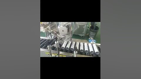 MIC horizontal labeling machine with position fixed device