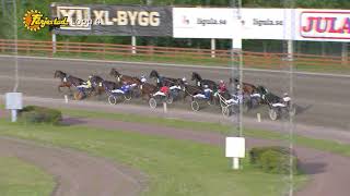 Vidéo de la course PMU SVENSK TRAVSPORTS UNGHASTSERIE-FYRAARINGSLOPP STON