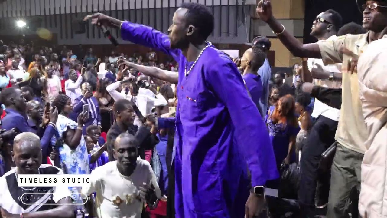 MAROCCO BOY AND SMALL  ENGINE  PERFOM IN NAIROBI