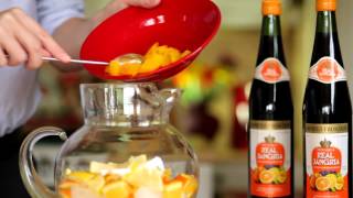 How to Make a Traditional Sangria (Real Sangria Recipe)