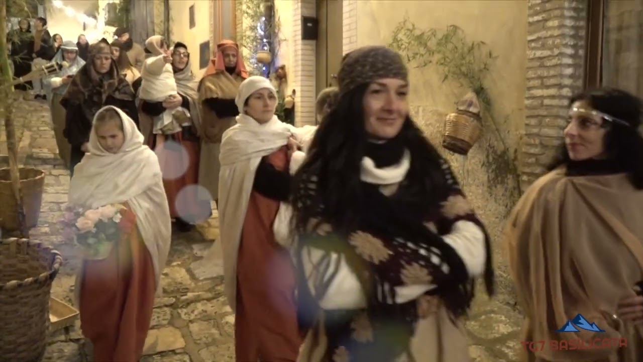 TG7 Basilicata. La Notte di Ferrandina Viaggio nel Cuore del Presepe Vivente. Don Antonio Mattatelli