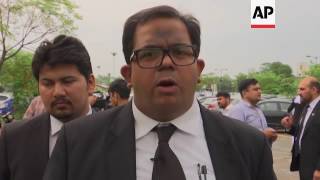 Pakistan lawyers protest deadly Quetta blast