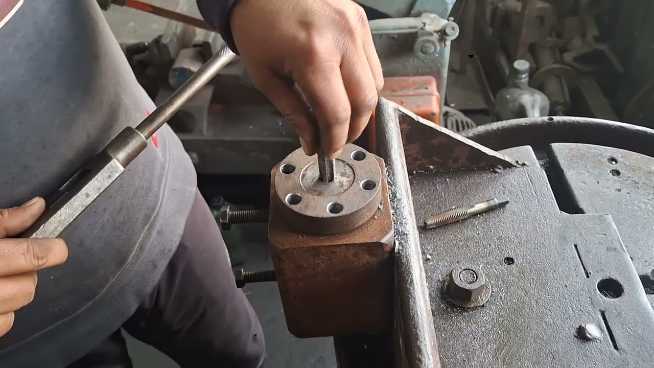 Threads cut m12×1.75 BY TAPE SET