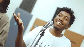 Aime Erix - Cover Eo Aminny Fanatrehanao (Rija Rasolondraibe)