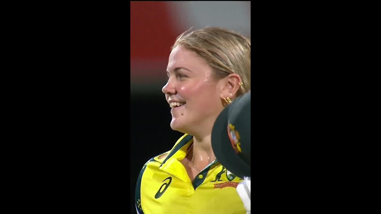 The most nervous 99 😬 #AUSvIND