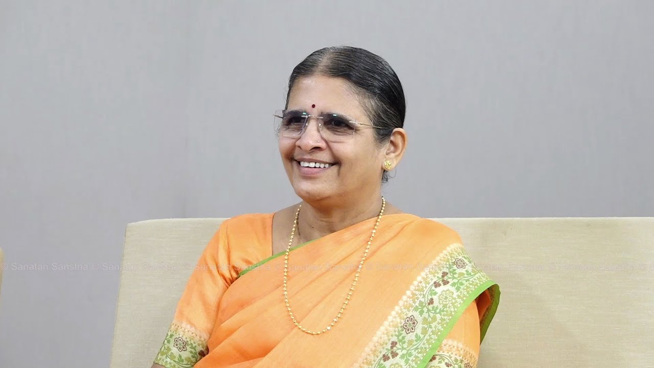 सनातन संस्था की संत  पू. (श्रीमती) मंदाकिनी डगवारजी (आयु ५९ वर्ष)  इनका साधना प्रवास