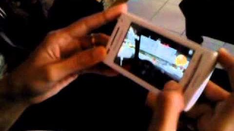 NFS Shift on My Xperia X8.MP4