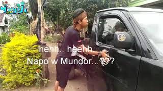 Aku mundur wae