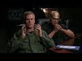 Oneill  tealc au briefing  lhistoire sans fin  stargate sg1