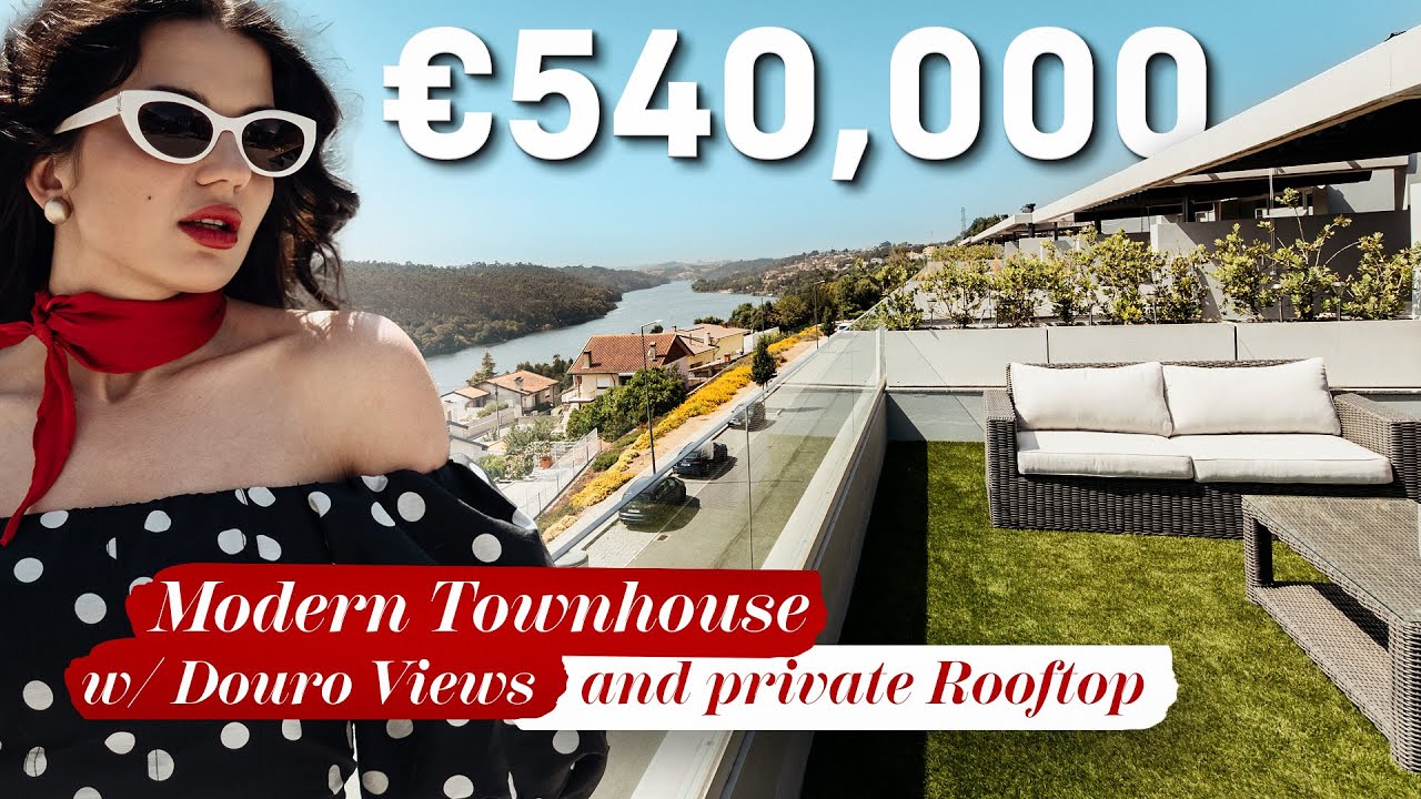 Touring Modern Townhouse with Douro Views | Porto Real Estate