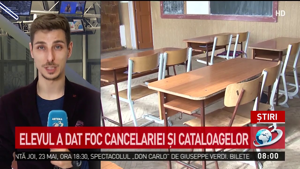 Elevul a dat foc cancelariei și cataloagelor newspaper mockup