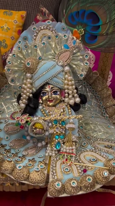 cute kanha ji short video🕉️new trendding video🕉️laddu gopal viral video 🕉️like#subscribe#channel 🙏