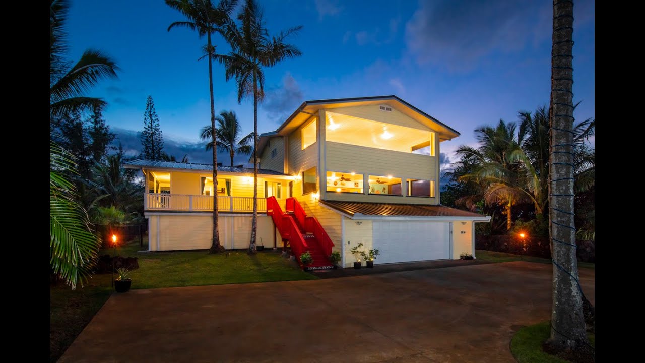 Just Listed Modern Hm with Ocean views, AC & Large Yard 15940