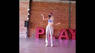 Elliana Dancing Full Video