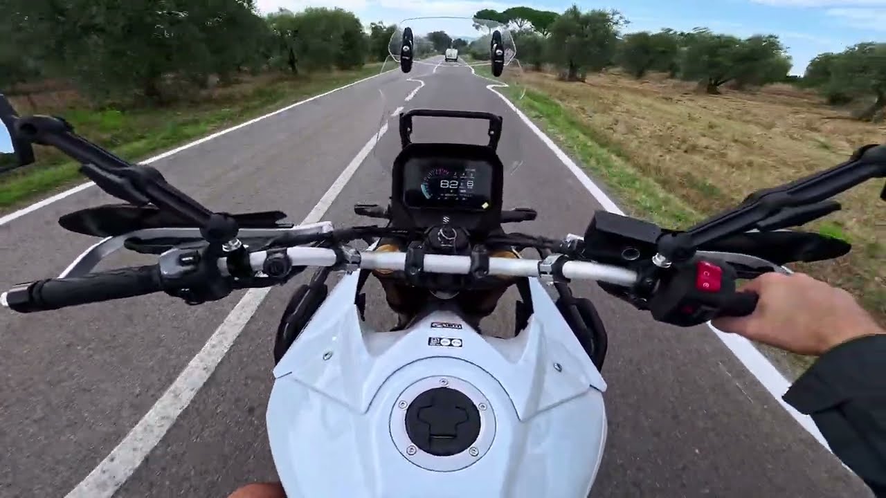 Burkbusters and DoubleTake Mirrors on Suzuki V-Strom 800 DE