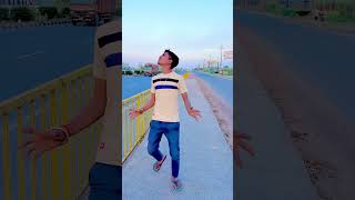 Nale Se Aa Rhi Thi Bhut Ki Awaz