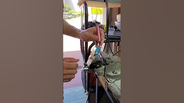 installing the Zebra G nib onto a Jinhao x750 using a cheap vice