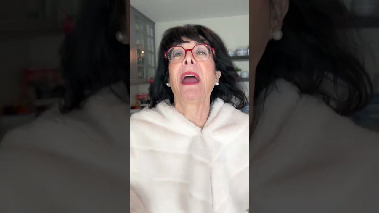 She’s a showstopper 😂 #trending #wedding #funny