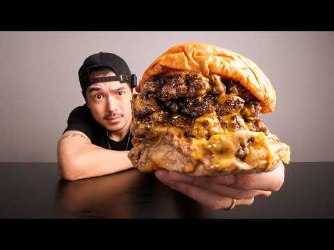 Featherweight <strong>Takes</strong> <strong>On</strong> Heavyweight Burger