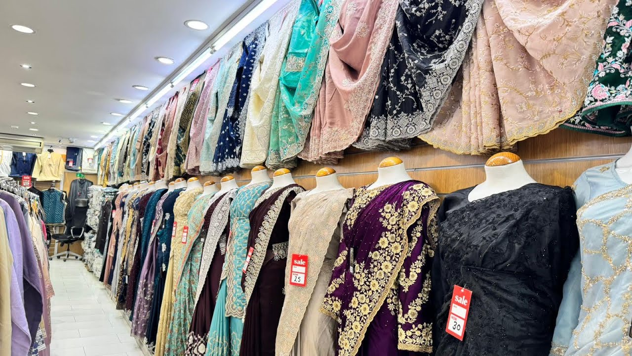 Bethnal Green market| saree shop| ruper maiya| shazna collection 