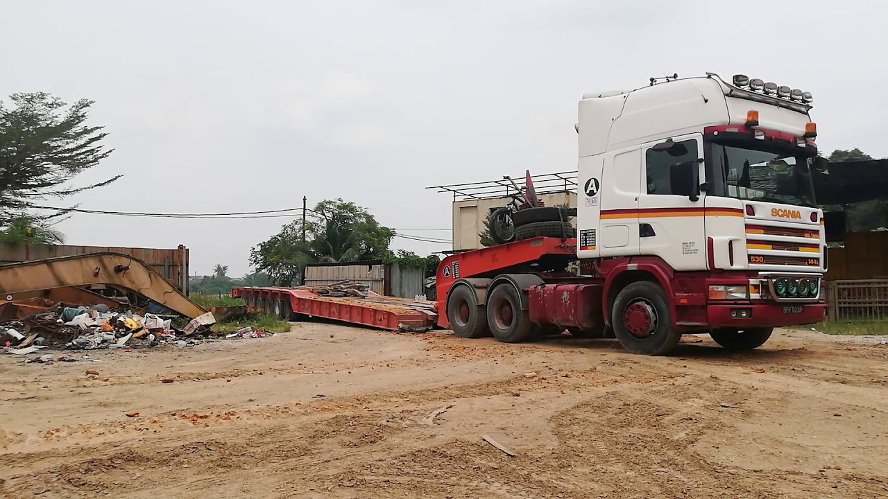 Hari ini tak berapa ada mud nak kerja... Semua serba tak ...