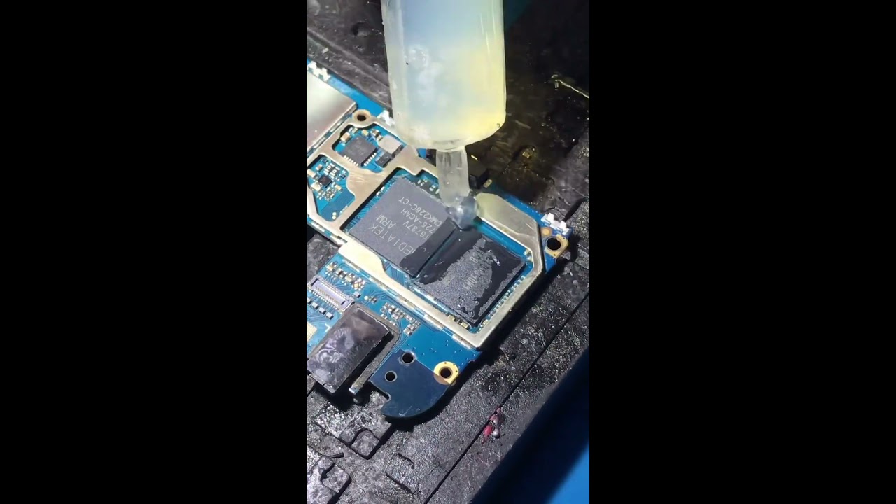 Removing Nand And Cpu For Data Recovery
