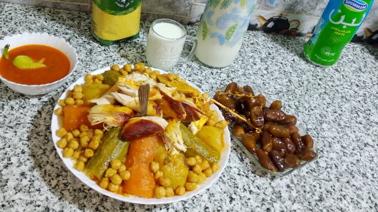 طعام يوم الجمعة مع أم نسرين 😍 جزائري ✅🤍#2026 #الجزائر #يوم_الجمعة #طعام #مطبخ ✅🤍🫶