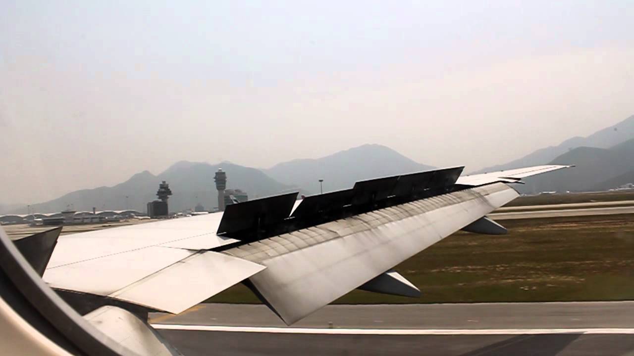 Cathay CX710 flight from Singapore to Hong Kong (Landing in Hong Kong ...