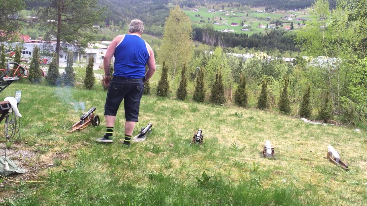 17. Mai Salutt Lyngrabben 2016