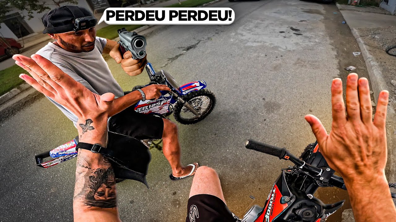 ROUBEI A MINI MOTO… O DONO ME PERSEGUIU NO TRÂNSITO ARMADO!