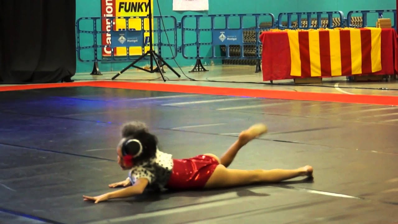 SOLO VIOLETA MARÍN'16 - FORUM LICANO