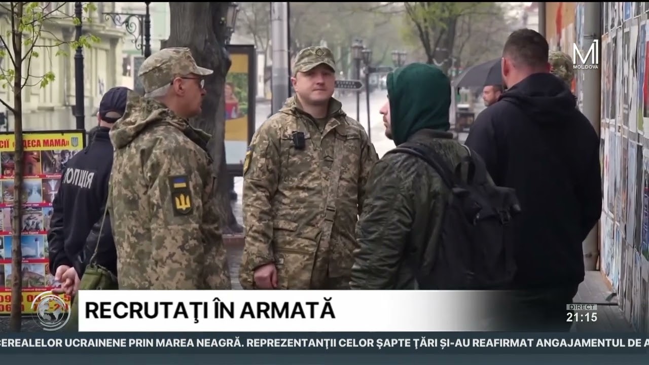 Tinerii ucraineni, sunt recrutați pe stradă