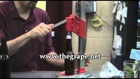 Super Agata Bench Capper Demonstration at the Grape and Granary