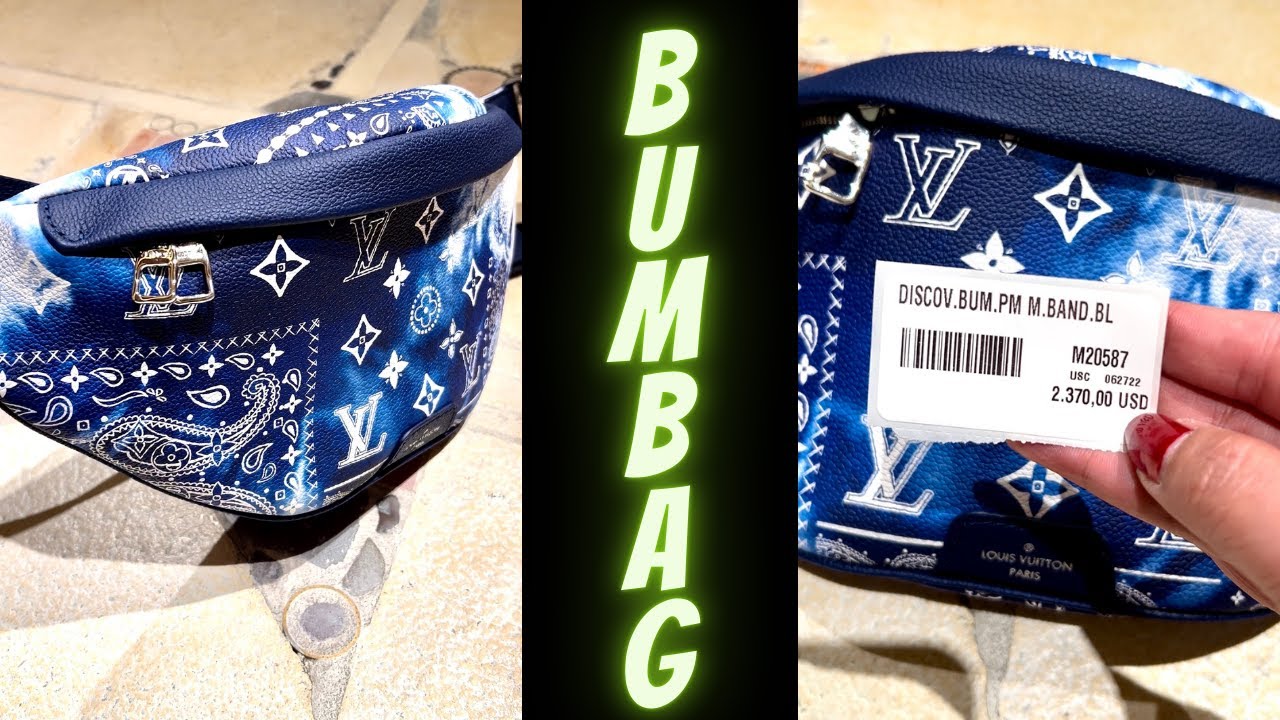 LOUIS VUITTON DISCOVERY BUMBAG BLUE MONOGRAM BANDANA PRINT w