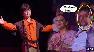 Abram Performance | Shahrukh Khan, Suahana, Gauri Emotional seen To See Son