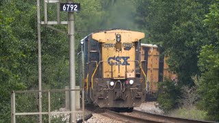 60mph LHF 7764 leads L742 through (Double run,GA)!