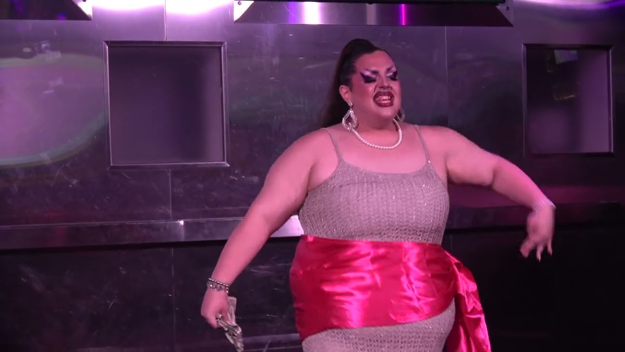 Lolo Vision New Drag Showcase Finale