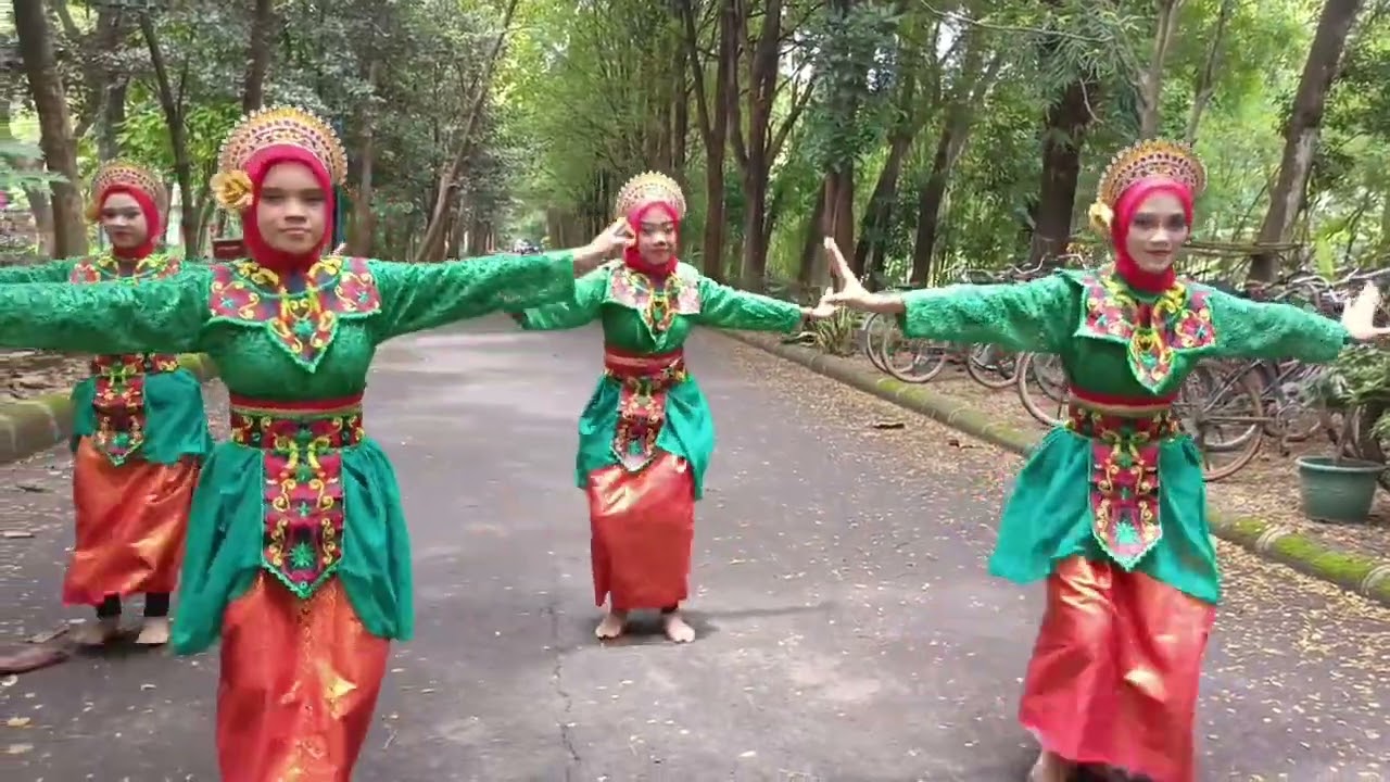 Tari Zapin Ya Maulai