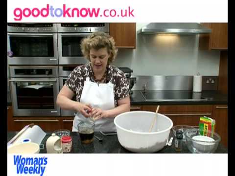 How To Make A Traditional Christmas Pudding Part-11-08-2015