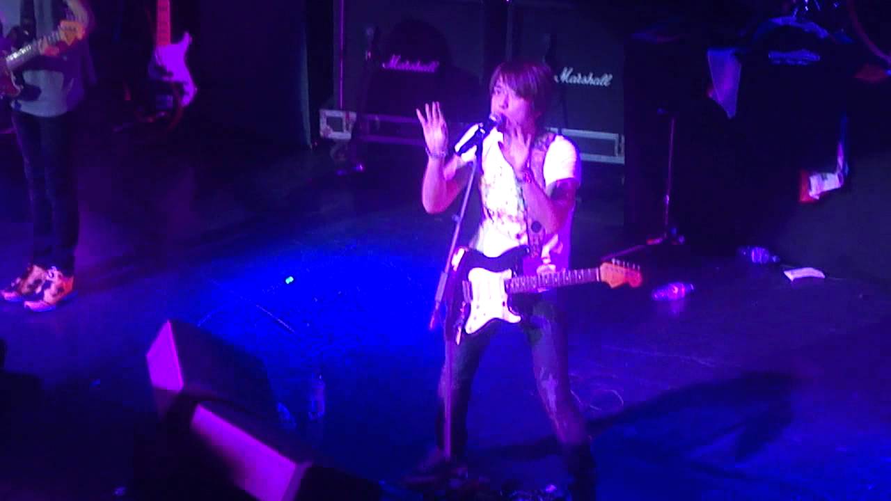 CNBLUE - You've fallen for me (Heartstrings OST) [LONDON 22 SEPTEMBER 2012]