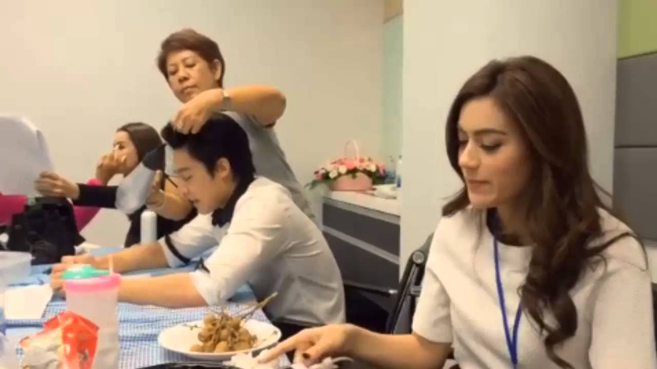 Behine  the seanes  MARK  KIMMY