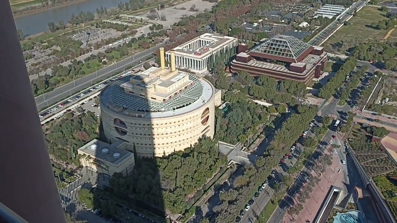 Torre Sevilla. Mirador planta 37 (1)