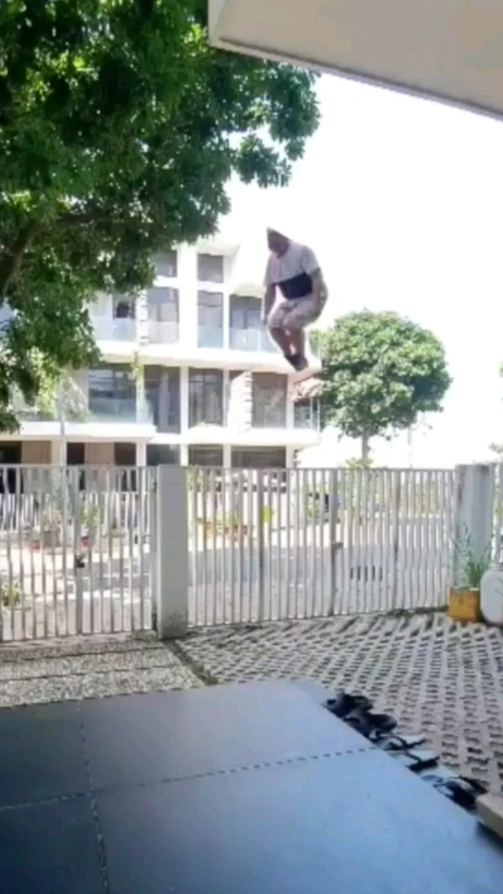 Show Off The Performance Skills Jumping #challenging #funny #entertainment