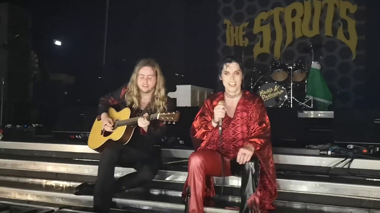 The Struts - Mary Go Round live acoustic @ Vox Club Nonantola (ITALY) 25/05/2019