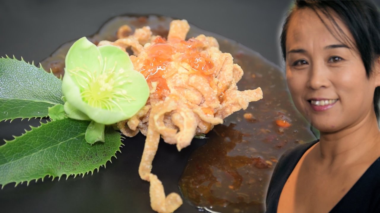 Deep Fried Crispy Shrimp Wontons (Chinese Style Cooking Recipe) - YouTube