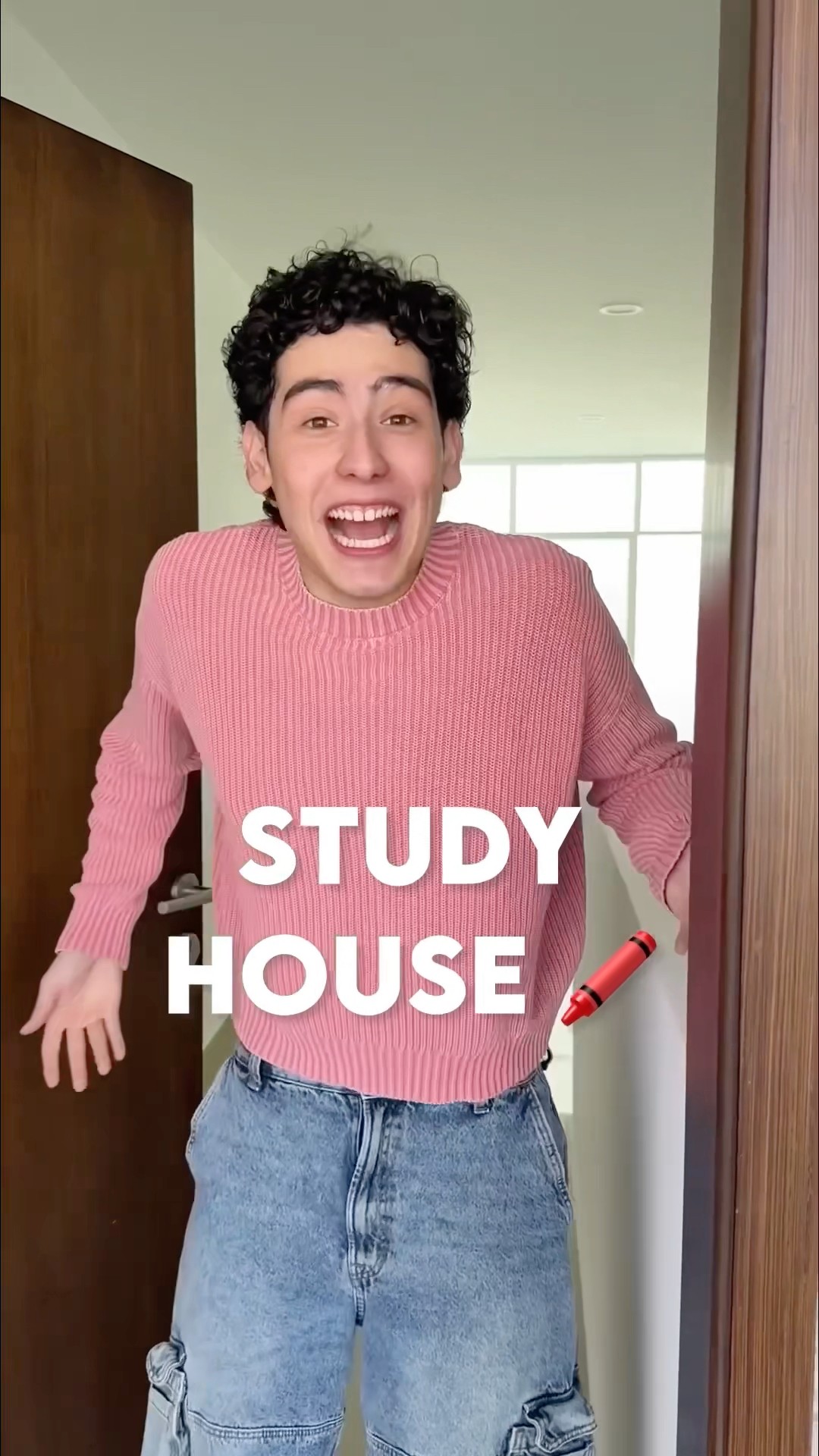 COMPRÉ UNA CASA ??| Leo Study