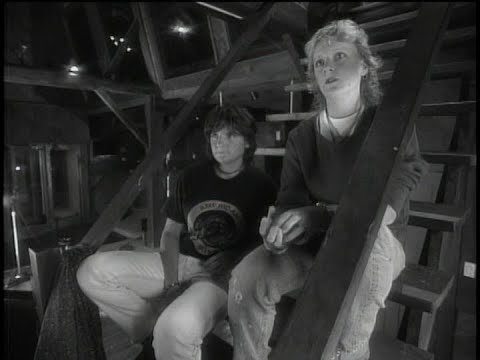 indigo girls: 1997-xx-xx: indigo girls: a video yearbook - YouTube